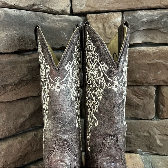 Corral Vintage Brown Crater Embroidered Western Boots / Square Toe / SZ 7.5 - Picture 5 of 16